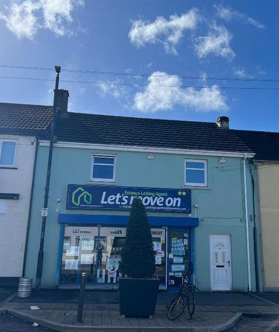 Commercial building frontage after cleaning